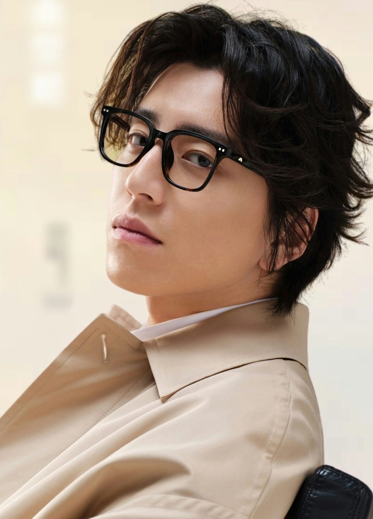 ไม่รอด! พระเอกดังถูกตัดสินจำคุก 6 เดือน