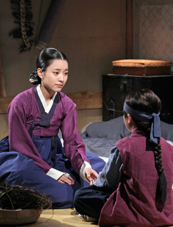 เปิดภาพปัจจุบัน ทงอี จอมนางคู่บัลลังก์