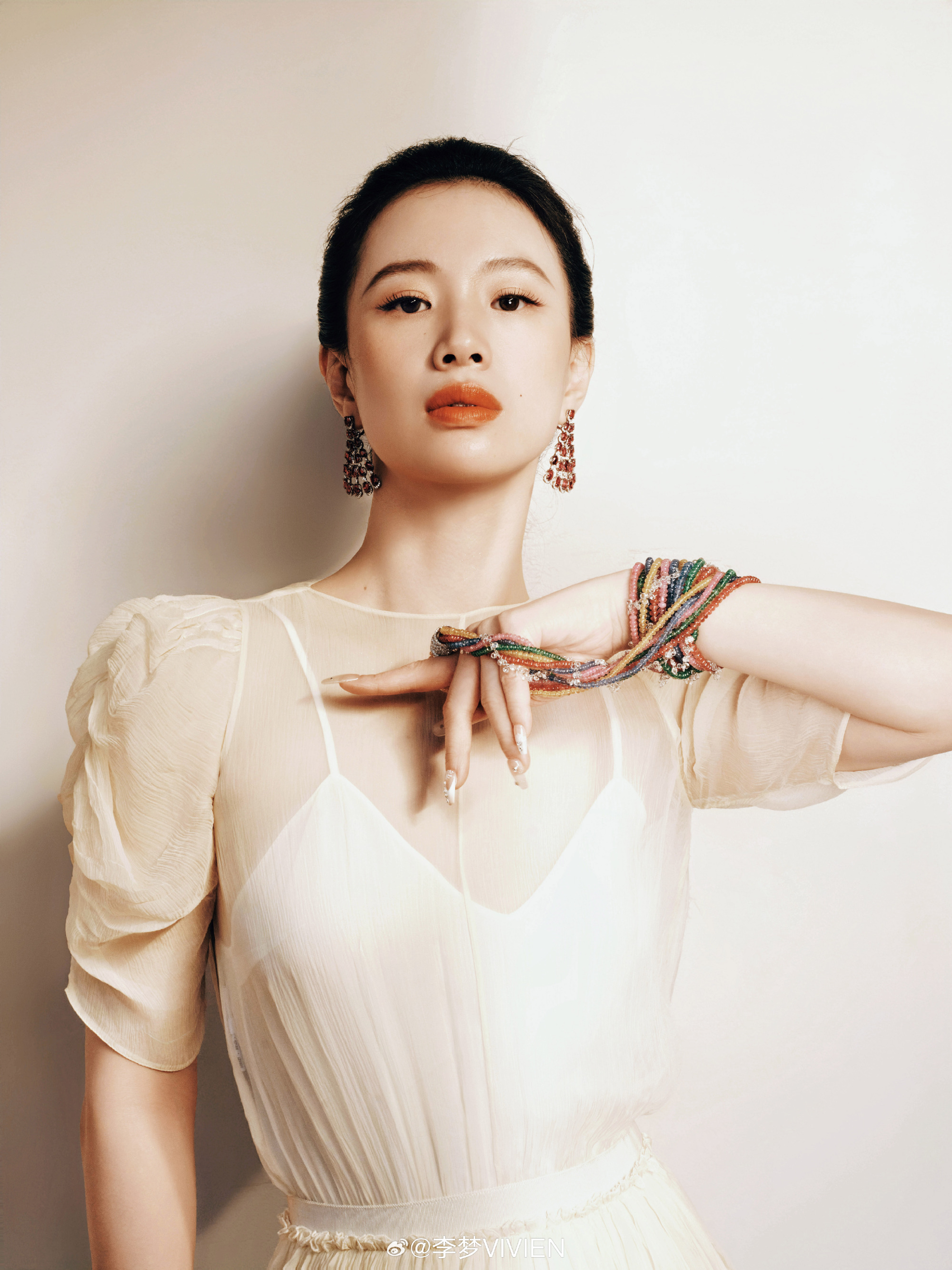 “หลี่เมิ่ง” จากนักแสดงเจ้าปัญหา สู่ตัวแม่สายร้ายที่คนดูทั้งรักทั้งเกลียด