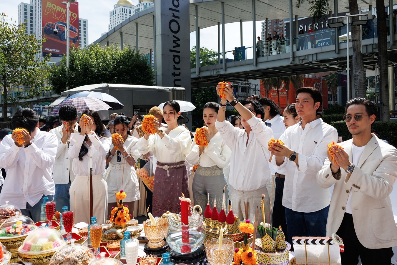 WeTV เปิดตัวบวงสรวงซีรีส์ฟอร์มยักษ์ 