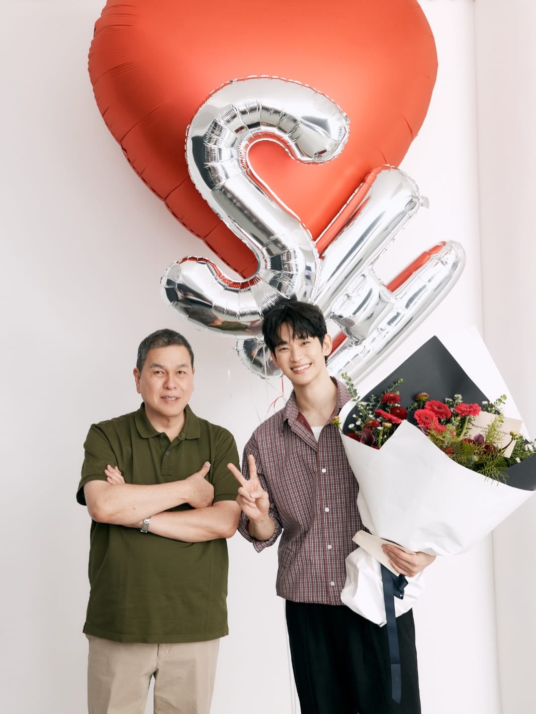 คิมซูฮยอน จ่อคัมแบ็ก! เคลื่อนไหวในรอบ 17 เดือน 
