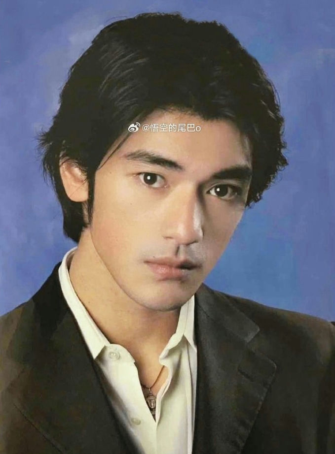 ทาเคชิ คาเนชิโระ