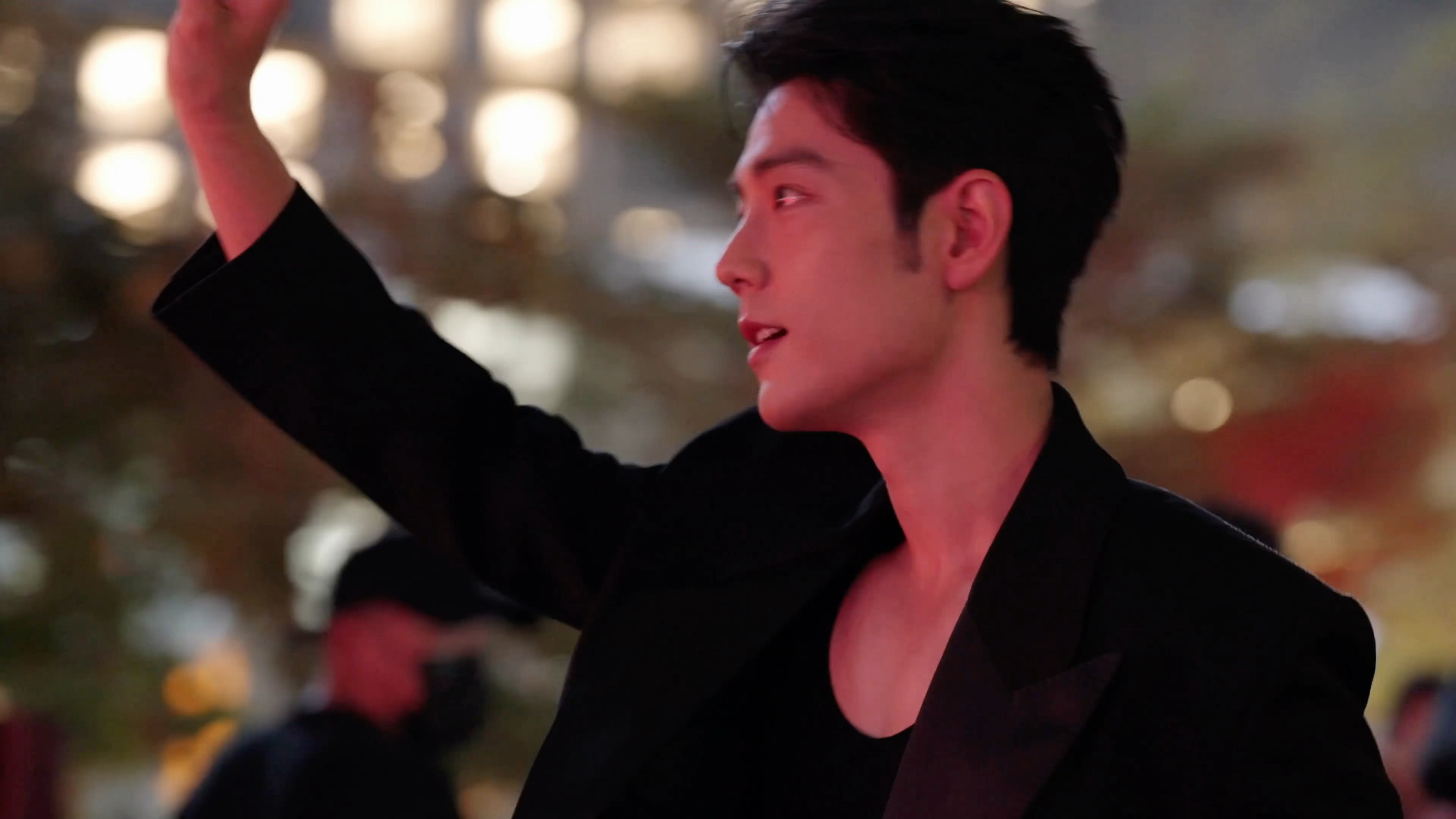 "เซียวจ้าน" สมมงตัวท็อป เยือนฮ่องกงแฟนคลับแห่รอนับหมื่น