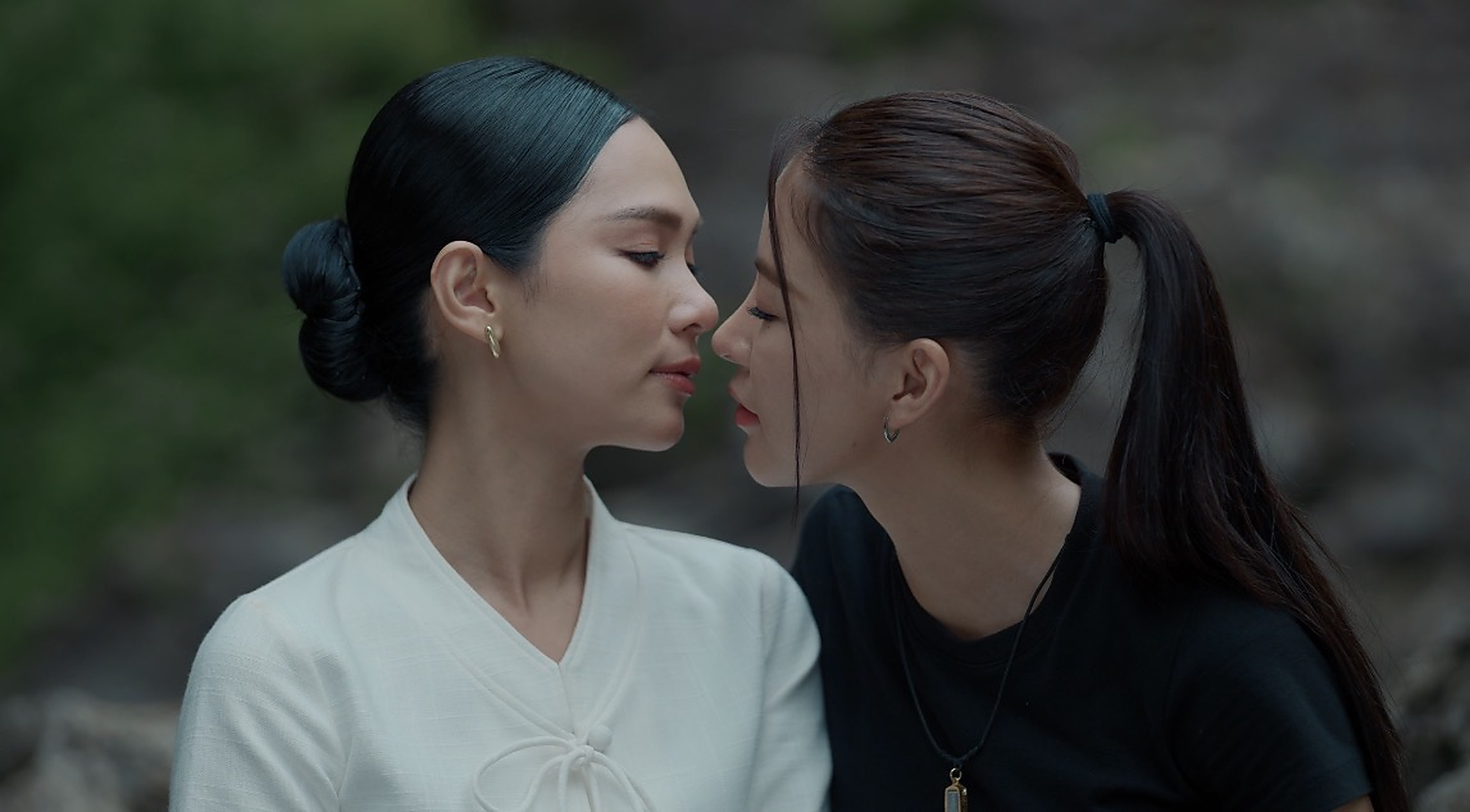 ข่มขลัง Khom Khlang The Series