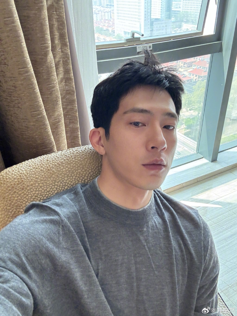 ประวัติ จิ่งป๋อหรัน (Jing Boran) จากเด็กส่งน้ำ สู่พระเอกมากฝีมือของวงการจีน