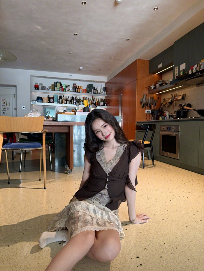 หลินอวิ๋น (Lin Yun)