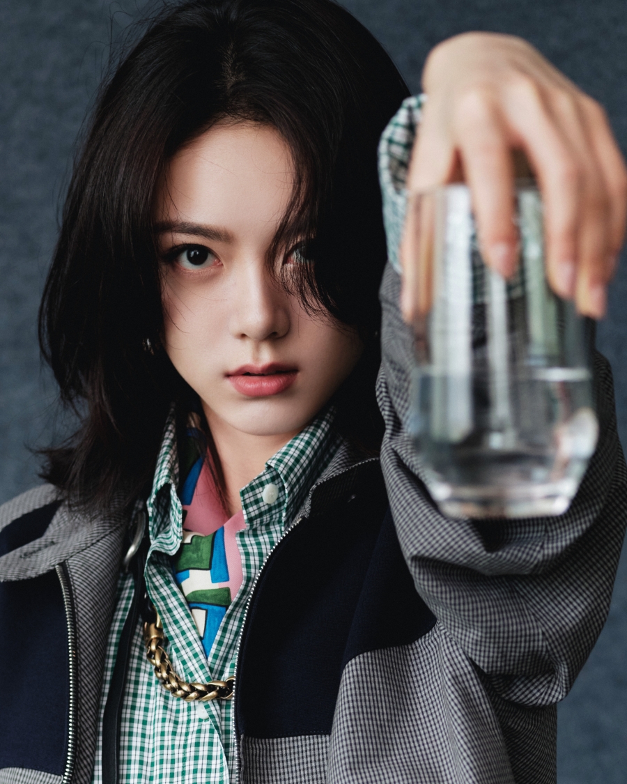 จ้าวจินม่าย คือใคร? เปิดประวัตินางเอกจีนมากฝีมือ