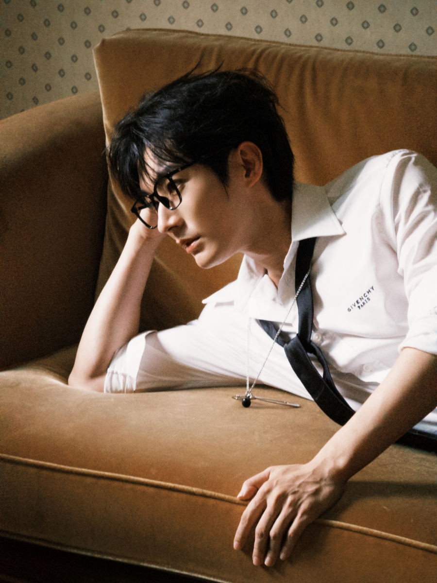 ไม่ใช่แค่พระเอกในจอ! เรื่องจริง หลิวเสวียอี้ ทำงานหนักเพื่อช่วยชีวิตแม่