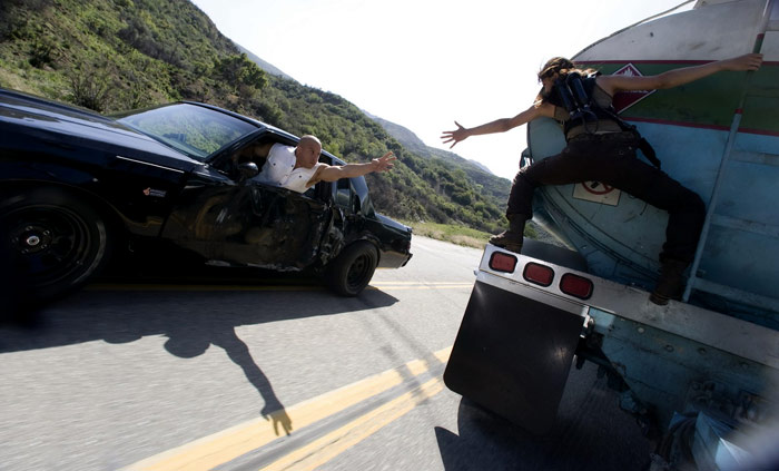 Fast and Furious 4 (2009) เร็ว...แรงทะลุนรก 4: ยกทีมซิ่ง แรงทะลุไมล์