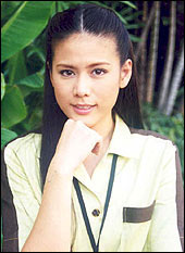 ใต้ร่มเงารัก