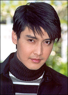 รุ้งเคียงดาว