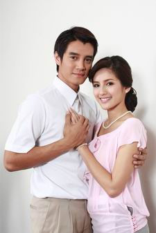เรื่องย่อ เรือนซ่อนรัก