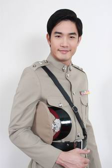 เรื่องย่อ เรือนซ่อนรัก