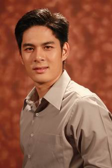 เรื่องย่อ เรือนซ่อนรัก