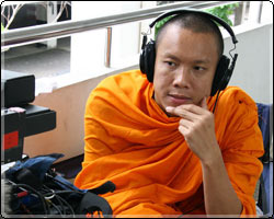 แสงศตวรรษ