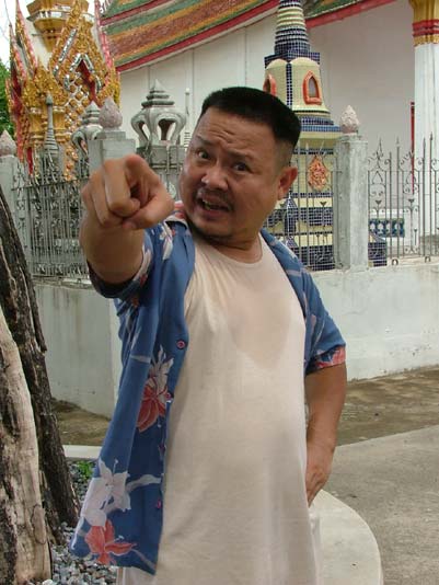 แสบสนิท ศิษย์ส่ายหน้า