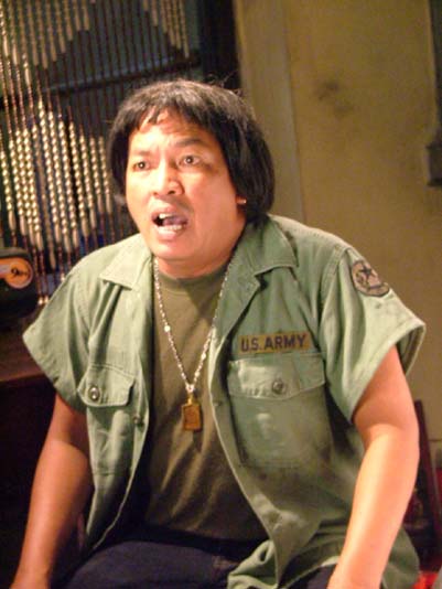 แสบสนิท ศิษย์ส่ายหน้า