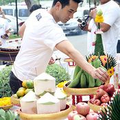 ตุ้ย นำทีมดารา สุดยอด ละครน้ำดีดันคนมีฝัน