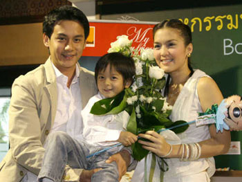 รวมภาพอดีตคู่รักดาราเคยหวาน