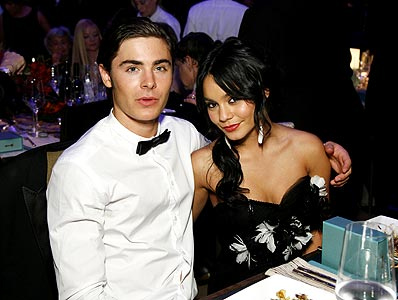 รูปเบื้องหลังงานประกาศรางวัลออสการ์ 2009