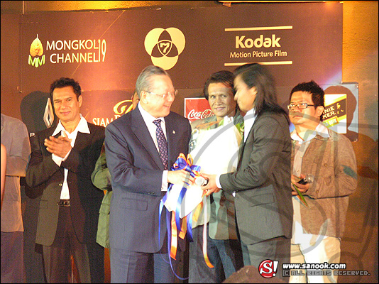 บรรยากาศงานเปิดตัวหนัง องค์บาก 2