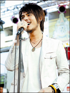 ลือ นัท V1 เป็นคู่เกย์ อ๋อง !!