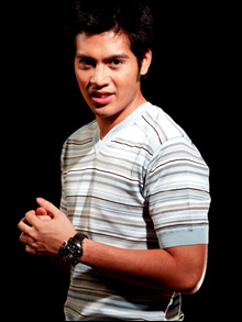 ต๊อด ปัดเซย์ฮัลโหลกับ โฟร์ ยันไม่ต้องเคลียร์ นุ่น