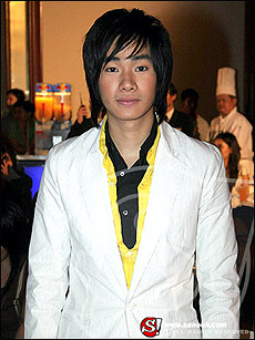 เป๊ก เปิดใจผมไม่ใช่เกย์ ยันยังชอบสาวตัวเล็กยิ่งดี