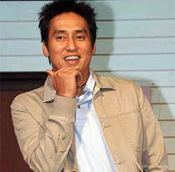 แท่ง ปัดคั่วนิสิตจุฬา ย้ำ โอ๋ แค่เพื่อน