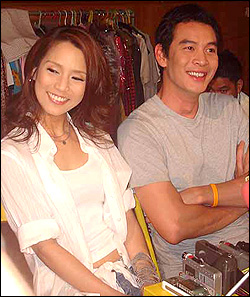 จั๊กจั่น-ชาคริต