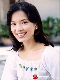 อ้อม พิยดา เธอคือ...นางเอก