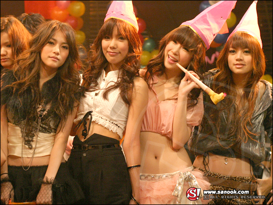 รายการ "ทไวไลท์ โชว์" อัดเทปงานวันปีใหม่