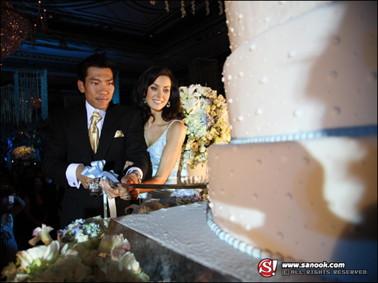 งานฉลองมงคลสมรส "ภราดร & นาตาลี"