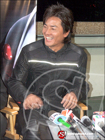 เปิดตัวนักแสดง Project Ultraman