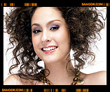 ขวัญ-อุษามณี ไวทยานนท์