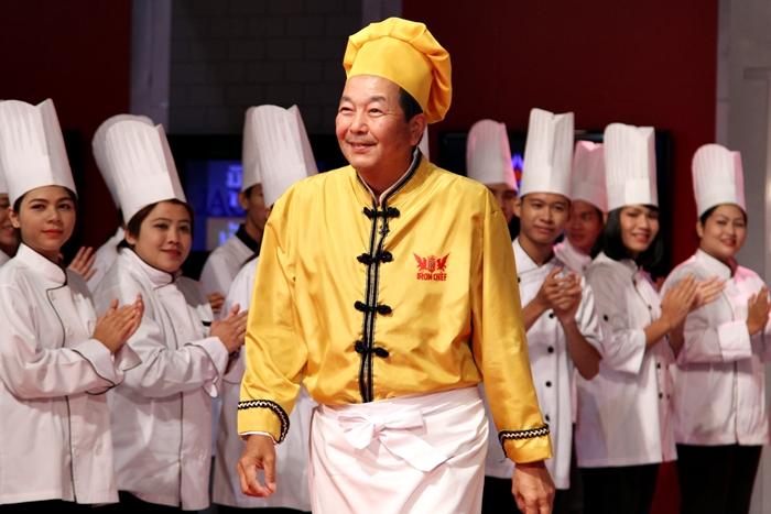 เชฟกระทะเหล็ก-ไทย