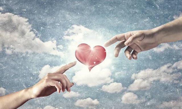 ท่านเชื่อเรื่องคู่แท้ (Soulmate)หรือเปล่าคะ เรามีเหตุการณ์บางอย่างที่ทำให้เราเชื่อค่ะ