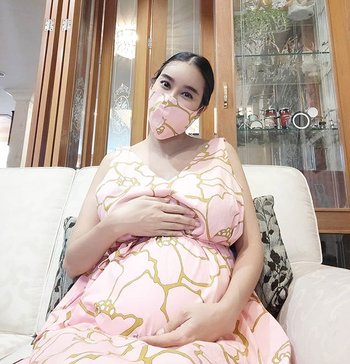 &#8220;ใหม่ สุคนธวา&#8221; ฝันแม่น 7 งวดติด ทำแฟนๆ เฮได้โชคตามคนท้อง