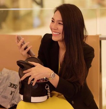 ว่าที่เจ้าสาวใช่มั้ย? &#8220;จอย ศิริลักษณ์&#8221; เผยช่อดอกไม้และข้อความจากแฟนหนุ่ม หวานหนักมาก