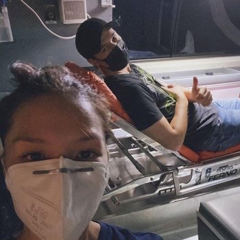 &#8220;แมทธิว ดีน&#8221; โพสต์ภาพในโรงพยาบาลครั้งแรก หลังเข้ารักษาโควิด-19