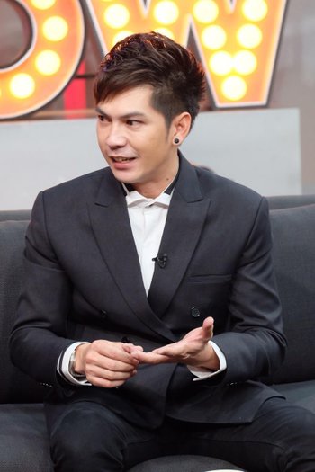 ด็อจ พันธุ์ธวัช