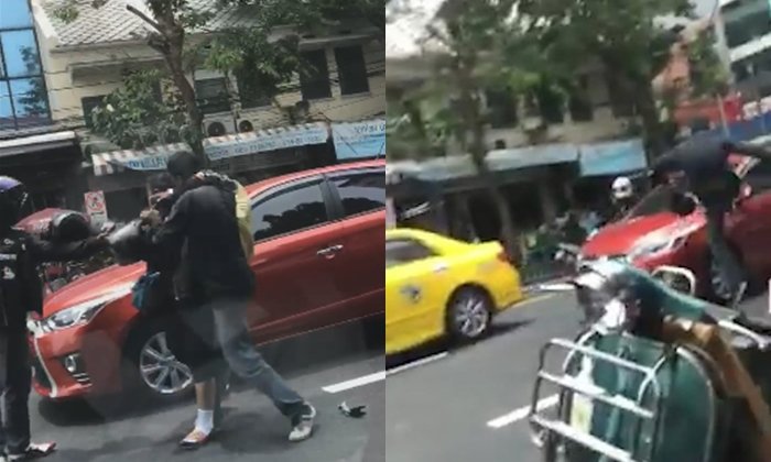 หัวร้อน! คว้าหมวกกันน็อกทุบเก๋งแดงกลางถนน สาวทำทีห้าม ตอนท้ายทุบด้วย