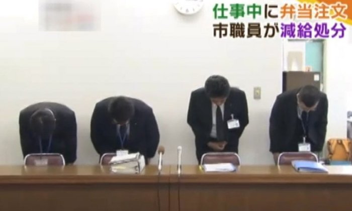 เจ้าหน้าที่ประปาญี่ปุ่น ใช้เวลางานไปซื้อข้าว 3 นาที แถลงขอโทษ-ถูกตัดเงินเดือน