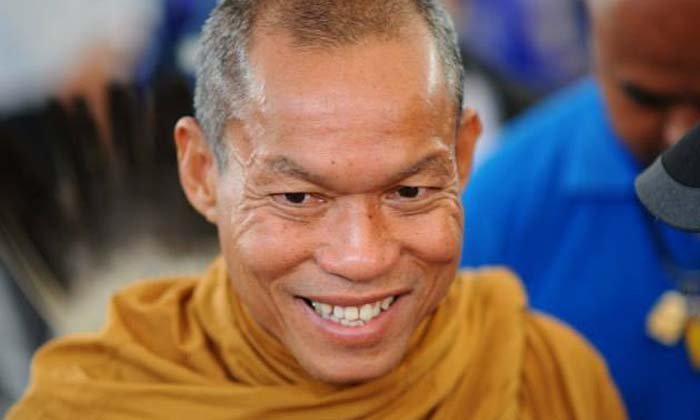 ศาลให้ปล่อยตัวชั่วคราว "พระพุทธะอิสระ" คดีปล้นทรัพย์-อั้งยี่ วงเงิน 1.5 แสน