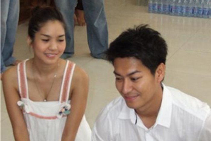 หนุ่ม-สุรวุฒิ รับคบสาวนอกวงการอายุห่าง10ปี