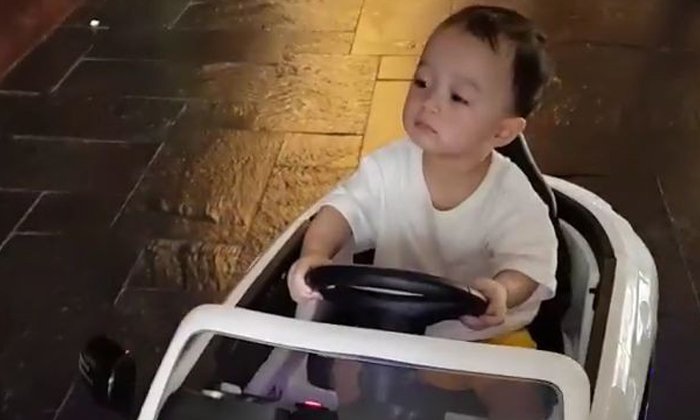 โอ้โห “น้องพายุ” ซิ่งเก๋งเปิดประทุน หล่อ เท่ อินเนอร์ผู้บริหาร (มีคลิป)