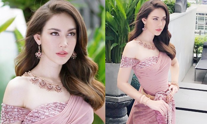 "แมท ภีรนีย์" โสดแล้วสวยมาก แต่งชุดไทยถ่ายแฟชั่น สง่างามไร้ที่ติ