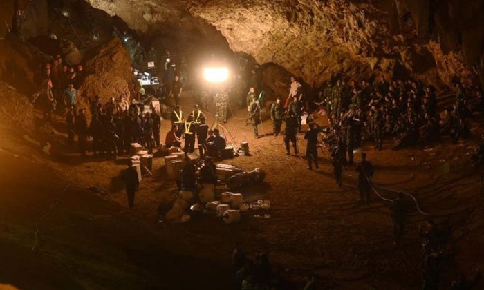 ย้อน 13 เหตุการณ์สำคัญ ปฏิบัติการช่วย 13 ชีวิตทีมหมูป่า ออกจากถ้ำหลวง