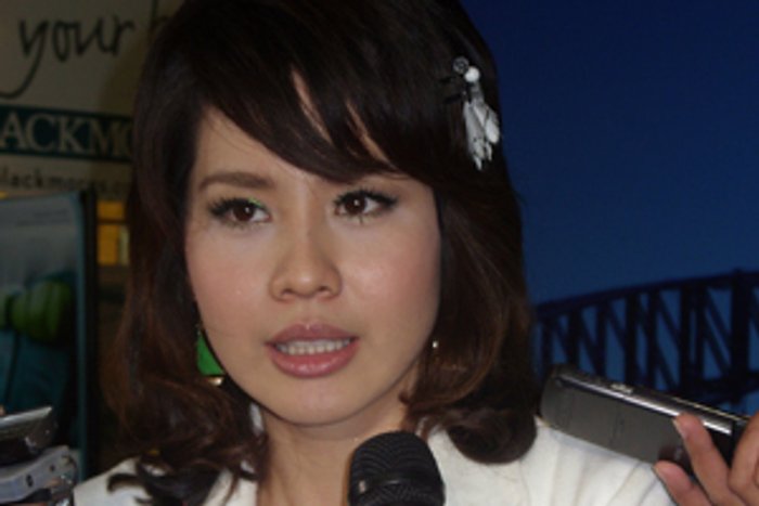 นุ้ย ย้ำโสด! หนุ่มมากองถ่ายแค่เพื่อน