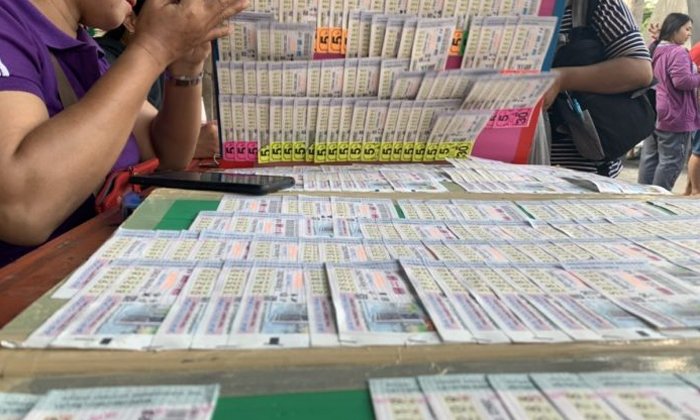 สำรวจแผงหวยเชียงใหม่ เลข 9 มาแรง-เลขเด็ดเกี่ยวกับ "ป๋าเปรม-บิ๊กตู่" ก็มา